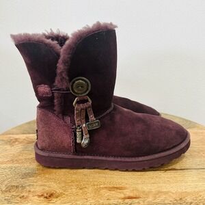 UGG Azalea Charm Shearling Sheepskin Boots Women's 8 Wine Burgundy
